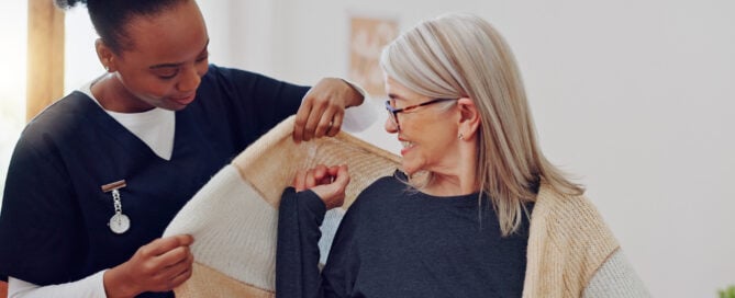 helping-seniors-stay-connected-through-the-holidays